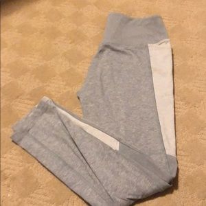 Marled grey fleece lined leggings with pocket